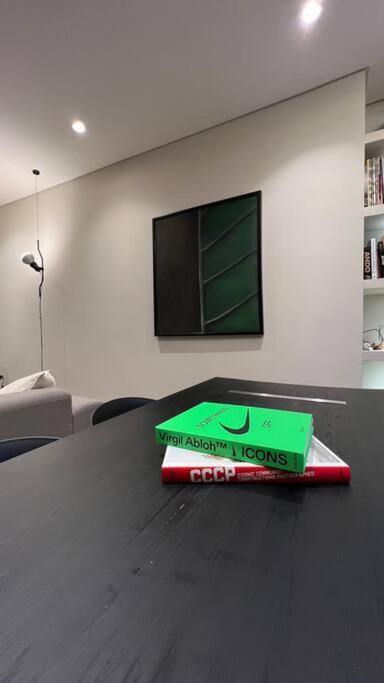 Duca Dei Navigli - Luxury Apartment In Milano Eksteriør billede