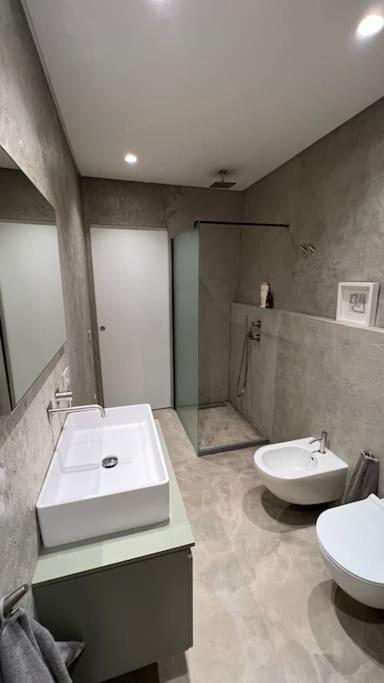 Duca Dei Navigli - Luxury Apartment In Milano Eksteriør billede