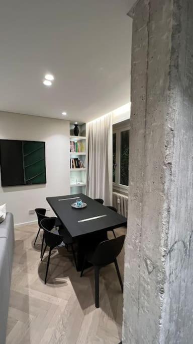 Duca Dei Navigli - Luxury Apartment In Milano Eksteriør billede